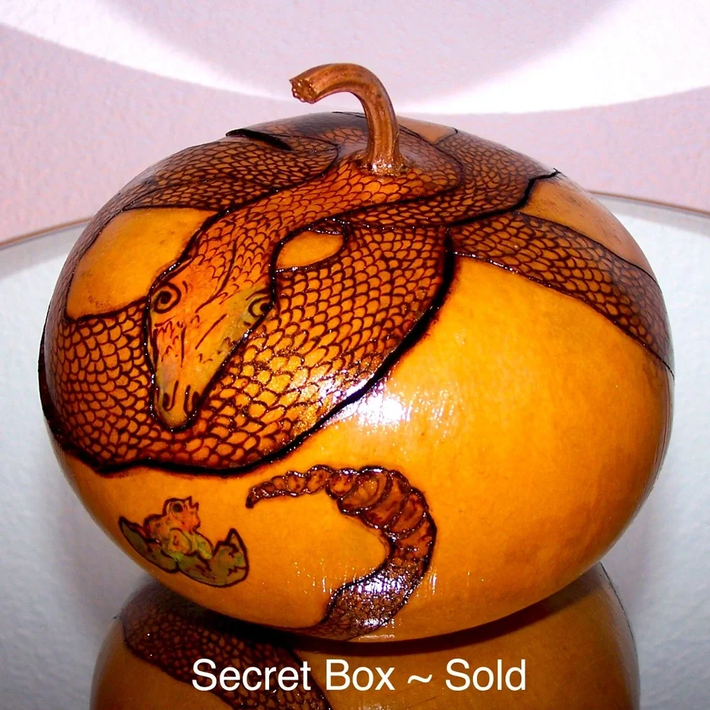 CREATIVE IDEAS for Arts and Crafts Projects using Gourds by Kristina Simkins - Picture 8 of 16